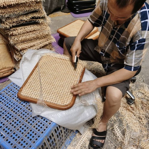 藤椅工艺与网络服务的融合 佛山半成品框架的数字化发展
